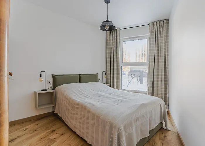 Mirror Garden - Private Garden, 15 Min To Old Town & *